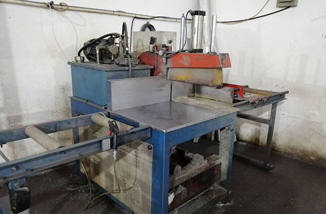 車床加工醫(yī)療零件使用車削的工作原理是什么？