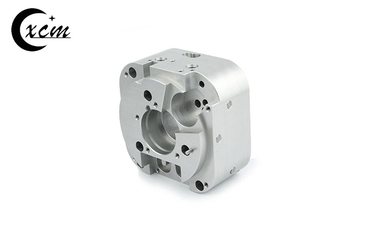 CNC精密件加工 CNC精密件加工